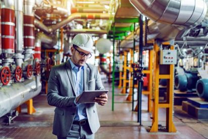 manufacturing using shopfloor software to connect multiple manufacturing plants to implement the multi-site rollout playbook to digitize practices at scale to achieve operational excellence.